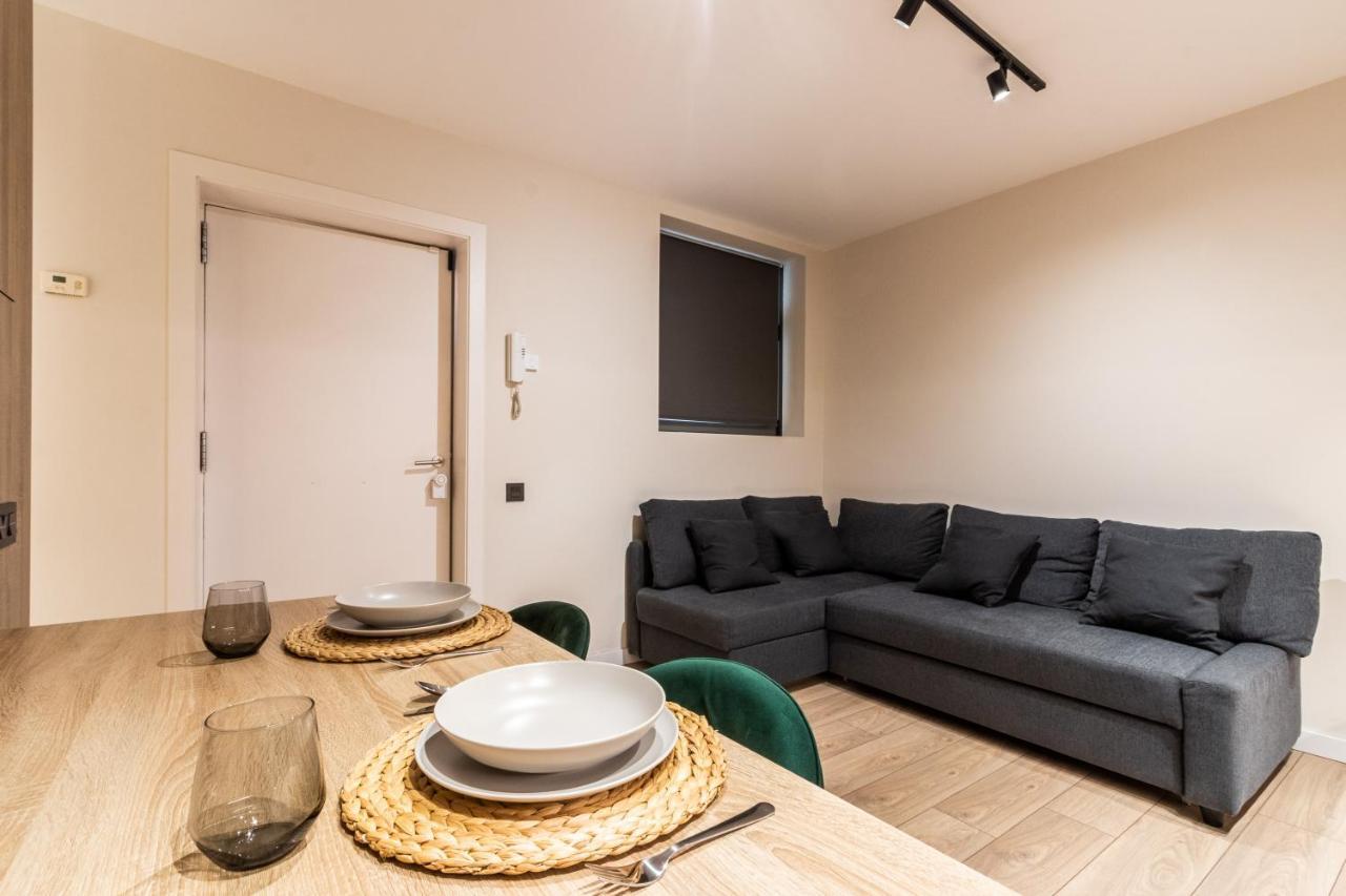 Exclusive Apartments Barcelona 4 Personas G Humet Terrassa Exterior foto